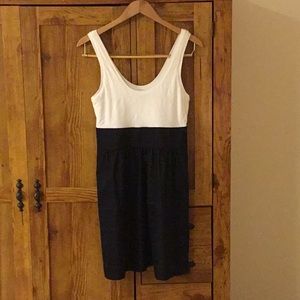 Express black and white dress size 8